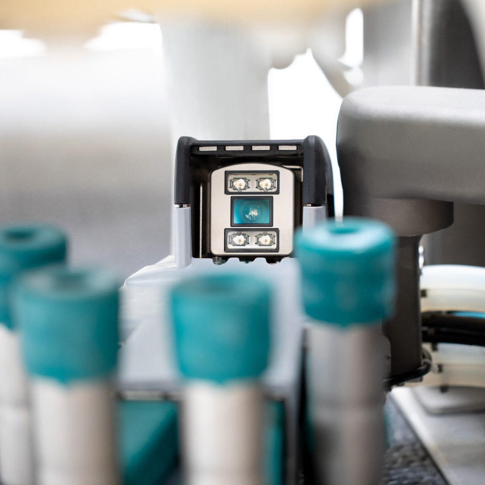 Automatizēta slaukšanas sistēma DairyRobot R9500