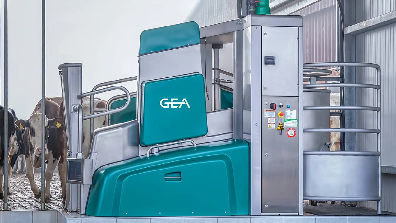 GEA DairyRobot R9500 – gudrāka pieeja mūsdienīgai slaukšanai